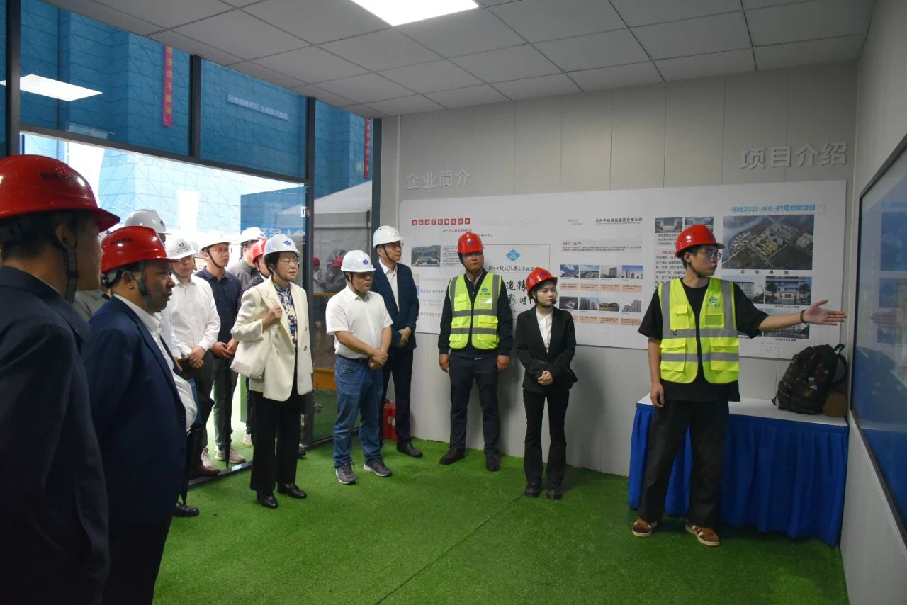 蘇州市建筑裝飾行業安全生產聯盟現場觀摩會暨高空墜落應急預案演練活動隆重舉行